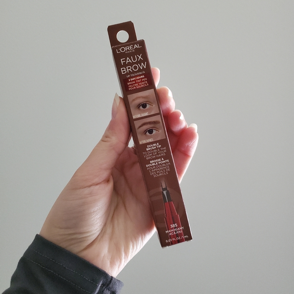 Sold L'Oreal Faux Brow Pencil in Brown Mahogany 385